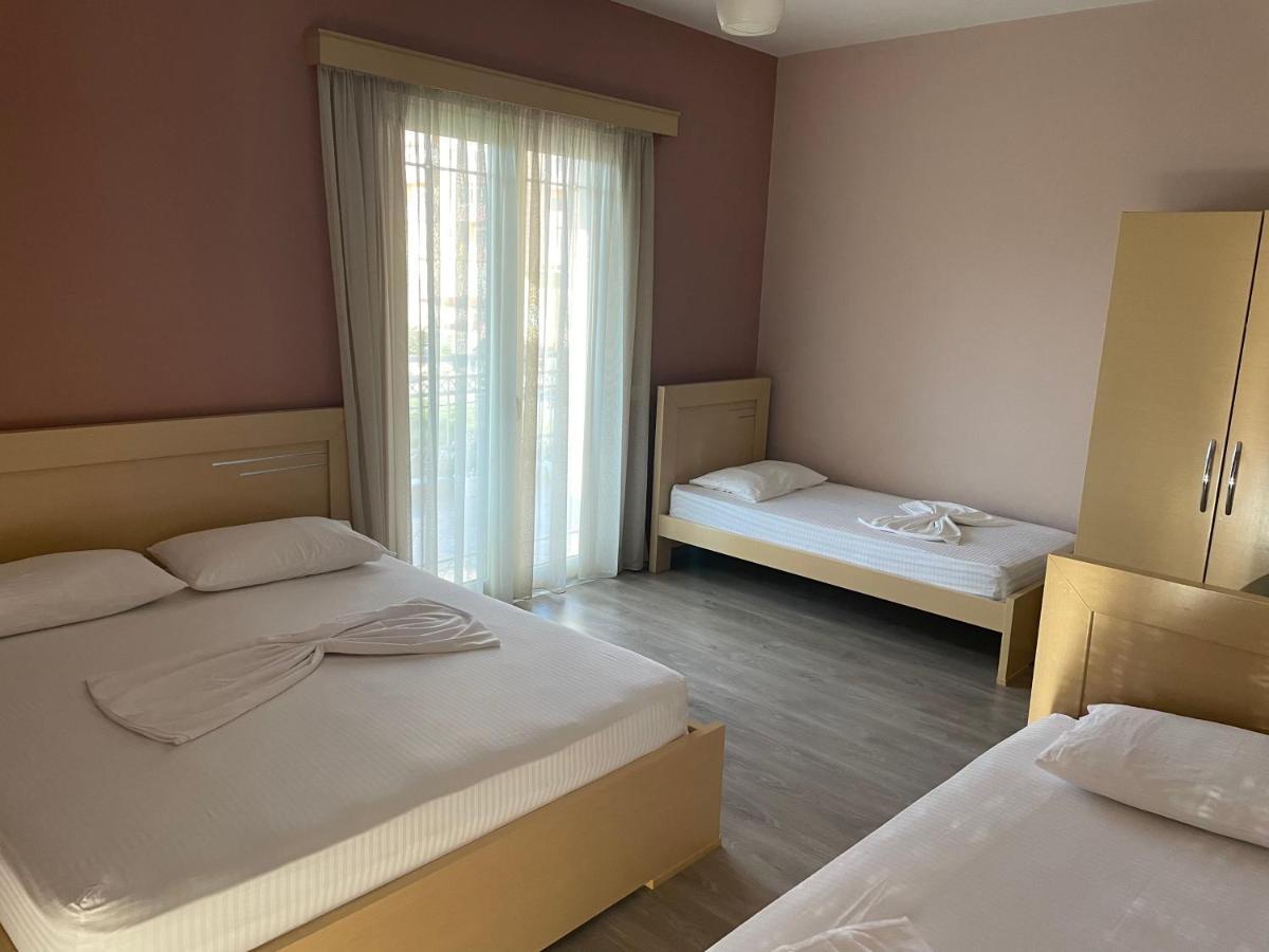 Rent Rooms Kapri Pogradec Exterior foto