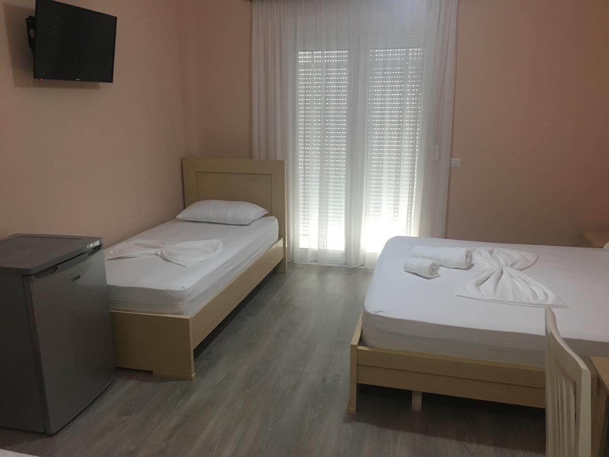 Rent Rooms Kapri Pogradec Exterior foto